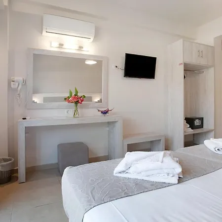 Paradise Zante One Bedroom Λαγανάς